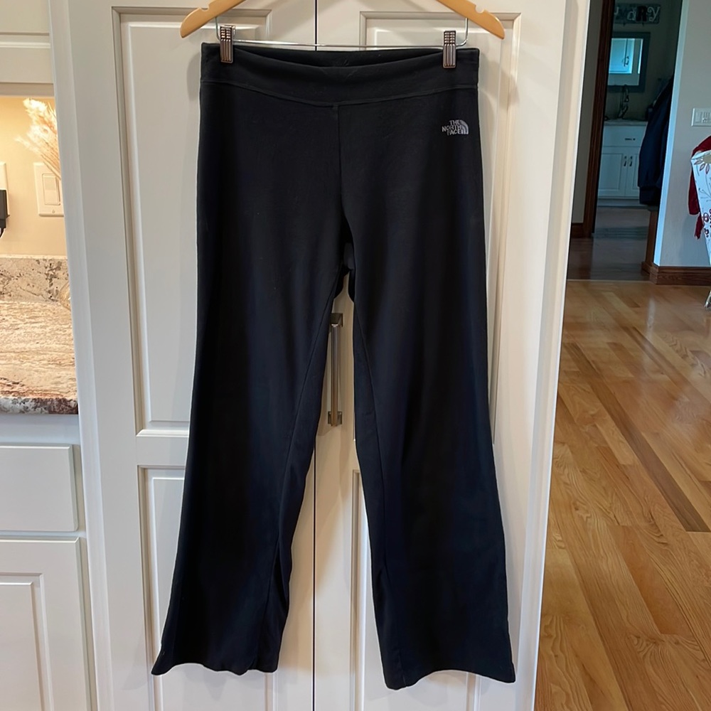 THE NORTH FACE